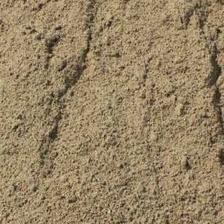 raznica-pesok-rechnoj-i-karernyj_0